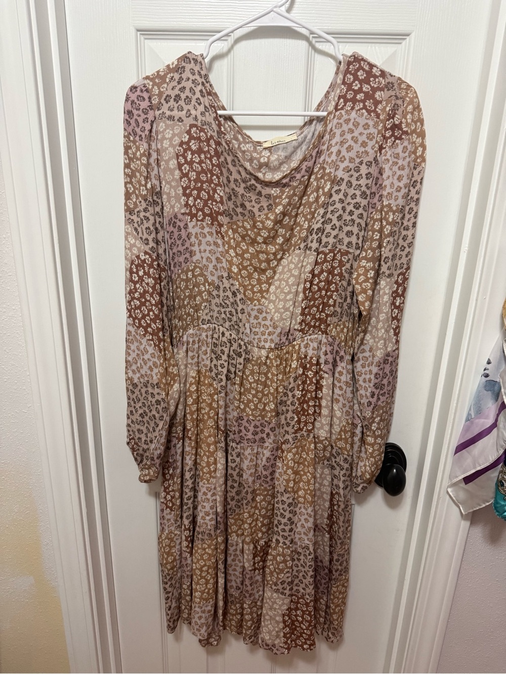 Neutral Floral Patchwork Long-Sleeve Midi Dress